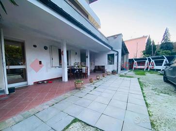 Villa a schiera Scandiano [Rif V 307VRG]
