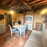 Appartamento a p.terra centro storico di Paciano