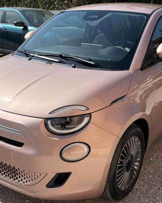 FIAT 500 Berlina Hybrid Torino