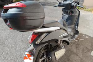 Peugeot Geopolis 300