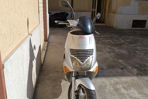 Aprilia Leonardo 125 iscritto "ASI"