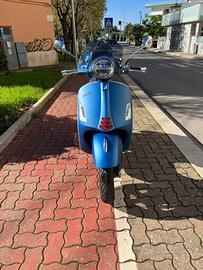 Vespa 300