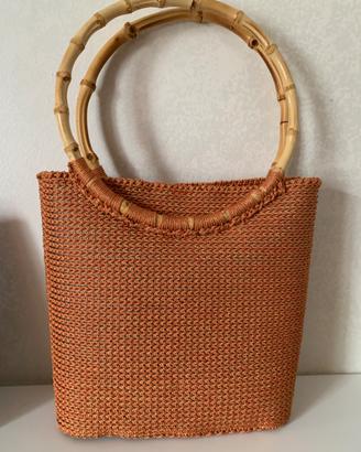 Borsa all’uncinetto color ruggine