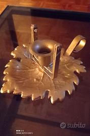 Bugia anni 50 in rame a foglia vintage