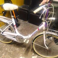 Bici da passeggio Atala con accessori come nuova
