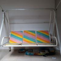 dondolo hawaii bianco 3 posti €32