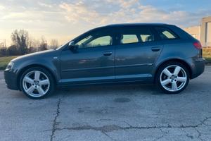Audi A3 SPB 2.0 16V TDI Ambiente AUTOMATICO