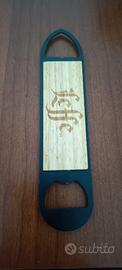 Apribottiglie Leffe in legno e acciaio 