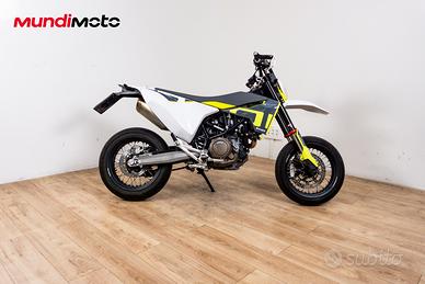 HUSQVARNA 701 SUPERMOTO - 2023