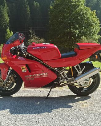 DUCATI 888