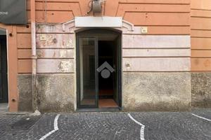 NEGOZIO A SAN GIORGIO A CREMANO