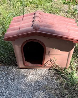 Cuccia Cane - tetto rosso