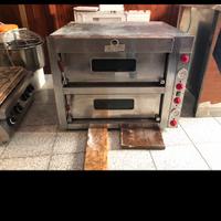 Forno professionale per pizzeria