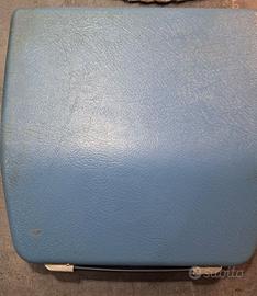 Macchina da scrivere con custodia Antares