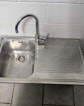 Lavello cucina inox una vasca con gocciolatoio