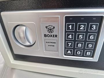 Cassaforte EA20 a muro da appartamento