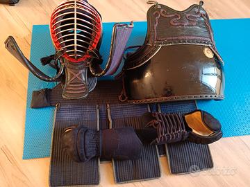 Armatura Kendo completa – usata ma funzionale