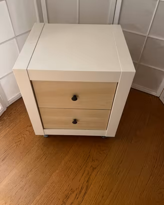 Comodino cassettiera kallax