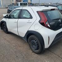 Toyota Aygo X anno 2023 ricambi usati