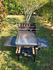 Barbecue a legna o carbonella 