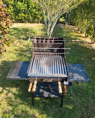 Barbecue a legna o carbonella 