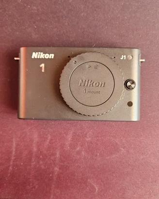NIKON 1 J1