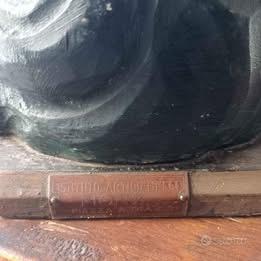 Statua in legno da collezione