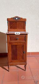 2 Comodini legno massello del primo 900