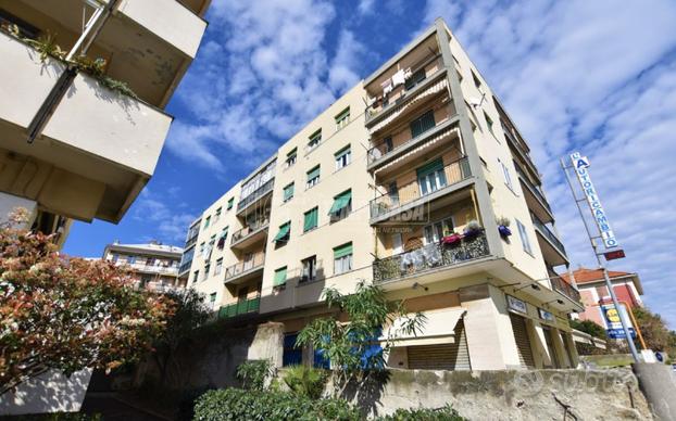 VIA NIZZA LUNGOMARE- ADIACENTE ALLE SPIAGGE