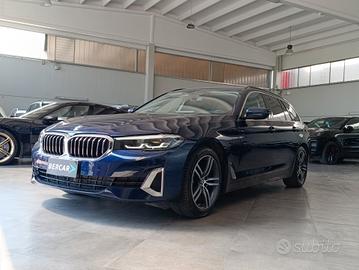 BMW 520 d Touring mhev 48V xdrive Luxury auto