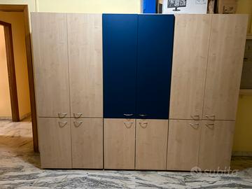 Tris di armadi ufficio
