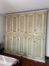 Armadio vero legno color verde tenue