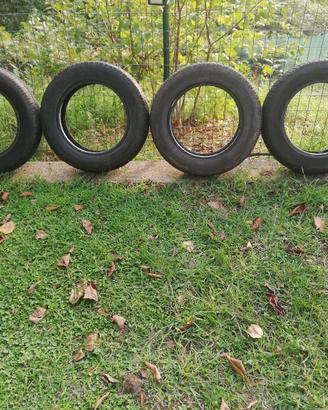 Gomme 4 x Fiat Panda 141 