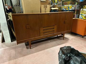 Credenza