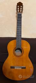 Chitarra classica YAMAHA C40