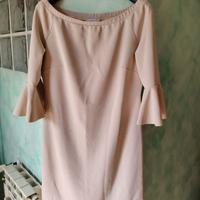 Tubino con collo a barchetta e maniche a 3/4