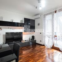 TRILOCALE MODERNO SU DUE LIVELLI CON TERRAZZO DI 5