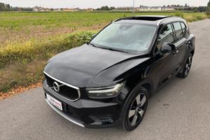 Volvo XC40 D4 tetto panoramico cambio automatico(4
