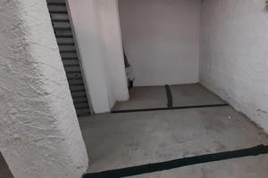 Posto moto piano terra in garage comune