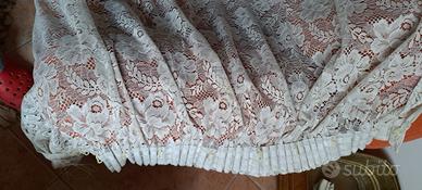 Teli di tende in pizzo color panna