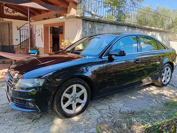 AUDI A4 143cv