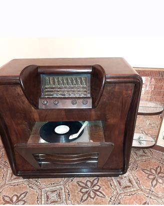 Mobile radio giradischi antico