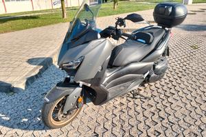 YAMAHA xmax 400