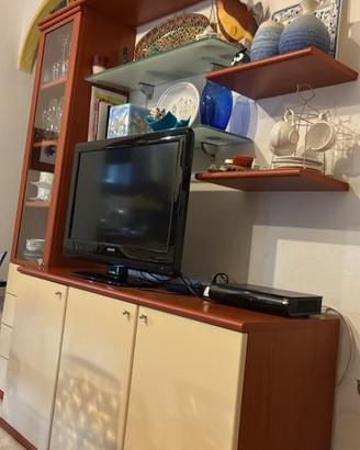 Parete soggiorno con mobile TV