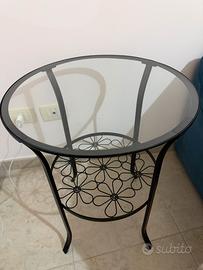 Tavolino da salotto in ferro e vetro