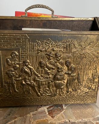 Portariviste, teiera in ceramica, porta oggetti