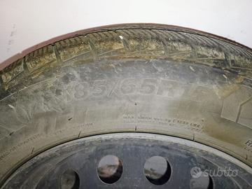 Gomme e cerchi 185 65 15