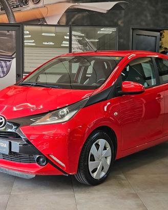 TOYOTA Aygo 1.0h 69 CV - NEOPATENTATI
