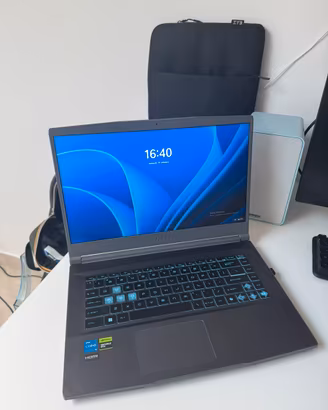 MSI Thin 15 B12UC - RTX 3050, 16GB RAM, 144Hz