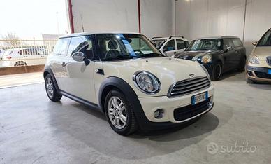 Mini 1.6 16V One (55kW)